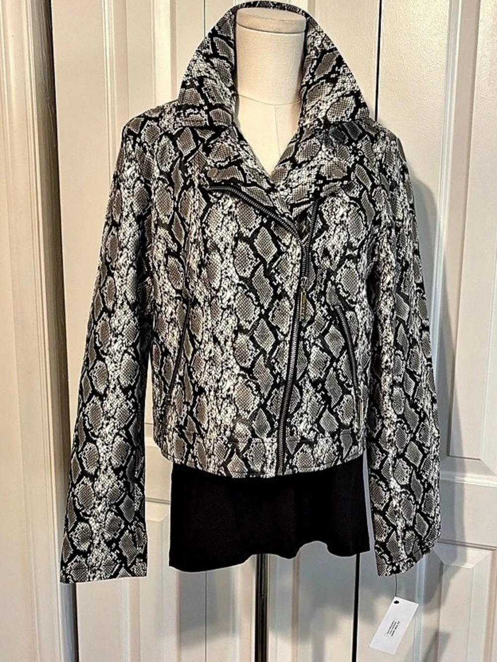 KENSIE Black & White Python Snake Print Vegan Leather Jacket, Size L, NWT